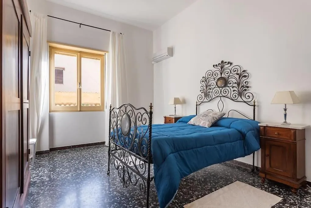 Casa Eleonora Con Parcheggio Villa Oristano 0*,