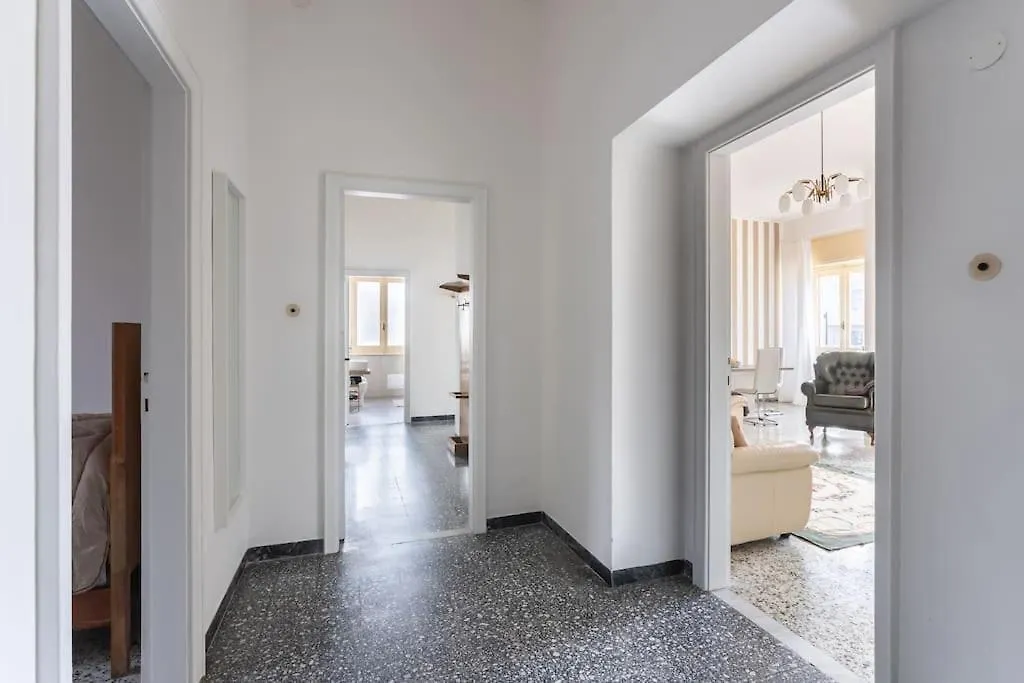 Casa Eleonora Con Parcheggio Villa Oristano Holiday home